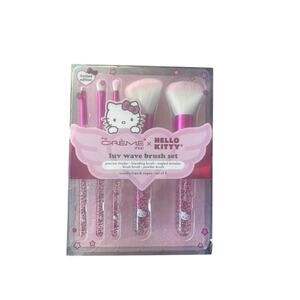 Hello Kitty the PINK  CREME shop NEW  LUV WAVE BRUSH SET.
